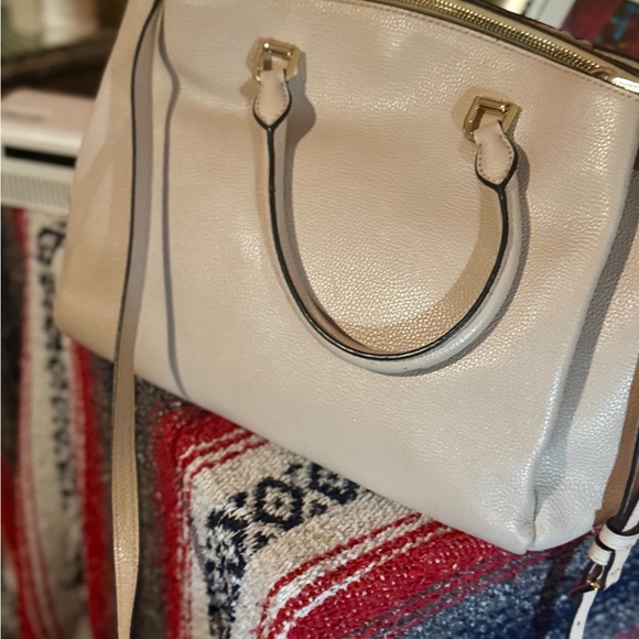 Michael Kors Maxine medium cream Satchel with Gold Accents - Picture 12 of 12